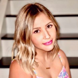 Meet your Posher, Marina